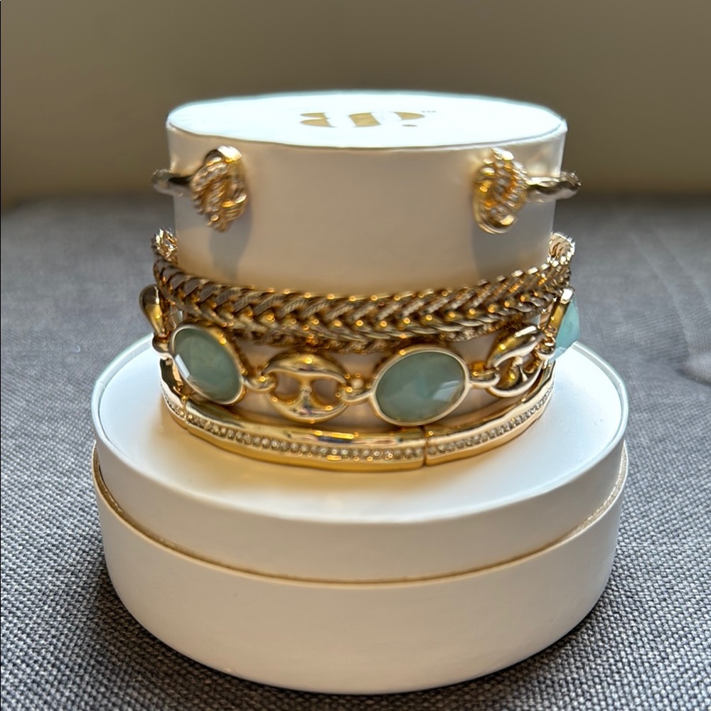 Chic Gold and Turquoise Bracelet Set